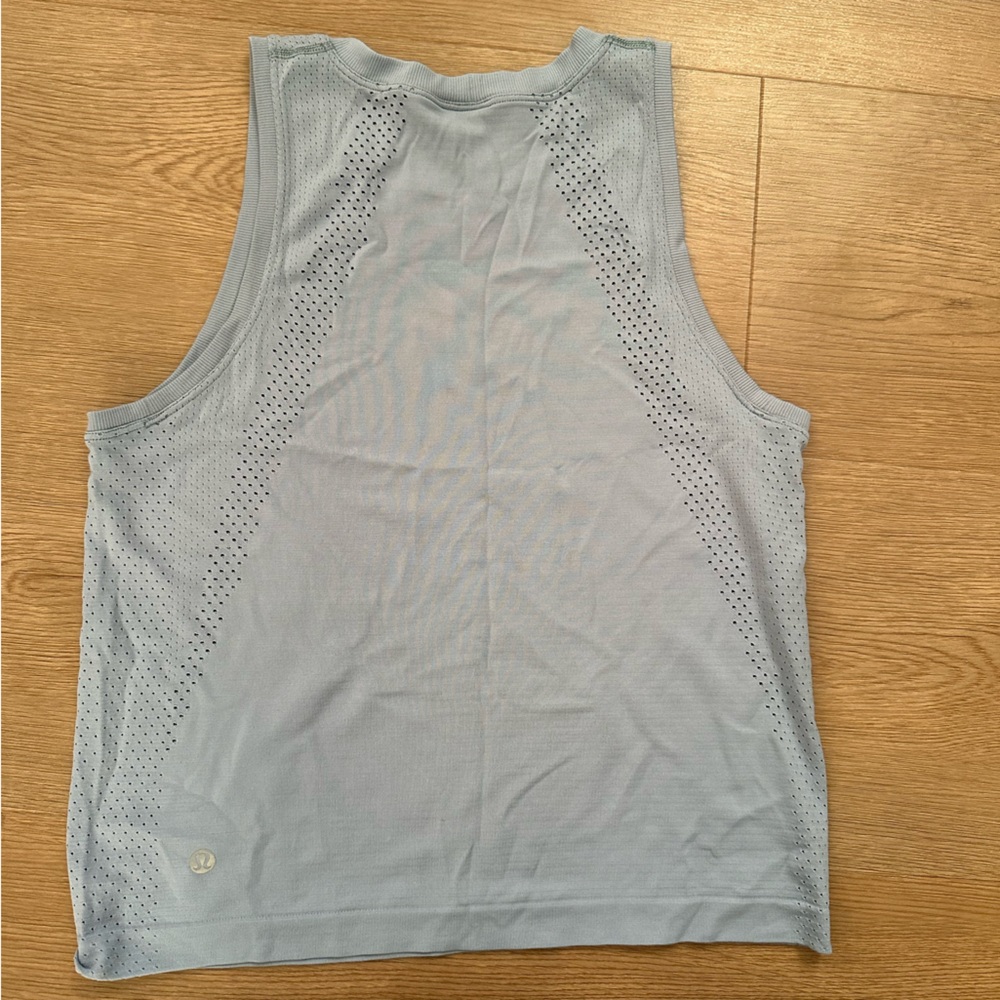 Lululemon Train to Be Tank Top - Picture 4 of 4